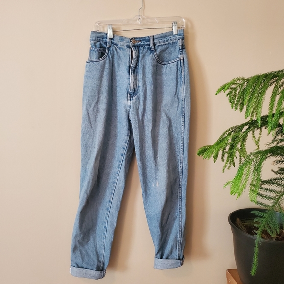 Vintage Denim - Vintage High Rise Mom Jeans